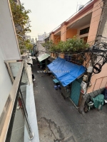 Sát mặt tiền tôn đản q4 - nhà mới 
ngang 3 dài 6,5 m 
2 tấm hơn 2 tỷ