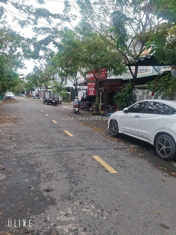 ~/Img/2025/10/-ban-nha-duong-diep-minh-chau-hoa-xuan-cuc-hiem-chi-618-ty-02.jpg