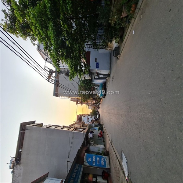 ~/Img/2025/10/-hot-nha-4-tang-moi-dep-cach-duong-o-to-tranh-chi-20m-dong-du-gia-lam-02.jpg