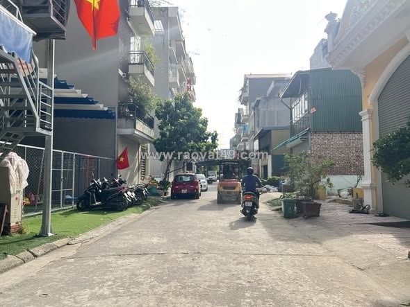 ~/Img/2025/10/50m-dat-sieu-dep-sieu-hot-ngay-ql32-dh-thanh-do-vanh-dai-35-tai-lai-xa--02.jpg
