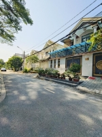 Bán 0m2 thổ cư (12x15m), vuông vức -tặng nhà trên đất - chỉ 6.2 tỷ - kdc hiện