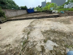 Bán 52m đất thôn ấp tre, tổ 9, quang minh. mặt tiền rộng 6m, full thổ cư. gần