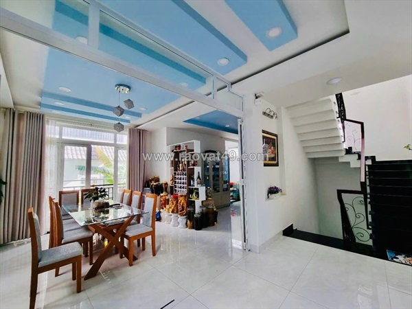 ~/Img/2025/10/ban-biet-thu-lkf5-an-vien-vi-tri-khu-1-gan-bien-gan-duong-chinh-rat-gan-02.jpg