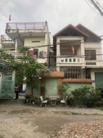 Bán biệt thự tặng 12 phòng trọ , quận 8 , dt 320m,3 lầu
ngang 16m chỉ 24 tỷ