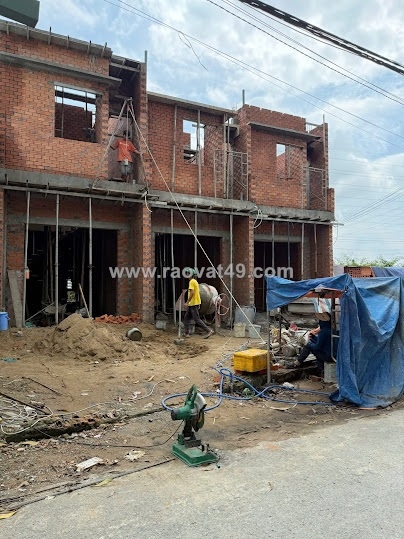 ~/Img/2025/10/ban-nha-1-tret-1-lau-tan-phuoc-khanh-tan-uyen-di-an-ho-chi-minh-01.jpg