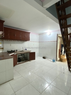 Bán nhà 2 tầng 3pn 57m2 gần siêu thị cao lỗ có dòng tiền cho thuê giá 4,5 tỷ