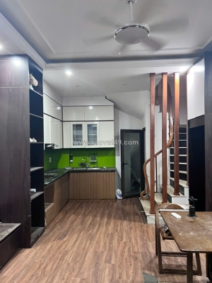 Bán nhà 268 ngọc hồi sđcc 5 tầng x 30m2, 3 ngủ, 4 wc, full đồ ở ngay