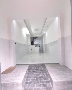 Bán nhà 3 tầng gần chợ rạch ông nguyễn thị tần p2 q8