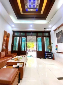 Bán nhà 76m² 4pn hẻm thông gần mặt tiền giá 7.x tỷ tl