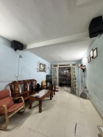 Bán nhà hẻm ô tô âu dương lân 63 m2 3 lầu btct p3 q8 giá chỉ 9,4 tỷ