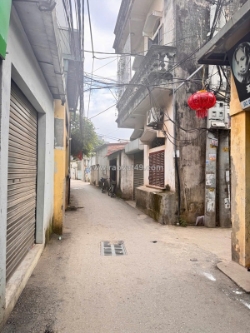 Bán nhà kim giang- thanh liệt, 35 m2, 5 tầng, măt tiền 4,5 m, giá 7,35 tỷ.