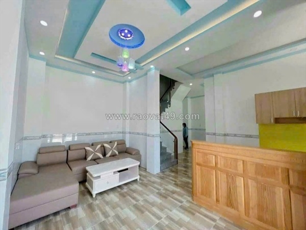 ~/Img/2025/10/ban-nha-lau-kp7-tan-phong-duong-oto-san-oto-chi-3-ty-250-02.jpg