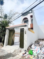 Bán nhà lầu mới tinh, siêu sang, gần chợ tân hiệp, sân oto, chỉ 4 tỷ 390