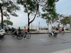 Bán nhà mặt phố trích sài 114m 7 tầng thang máy view hồ tây giá 110 tỷ