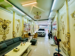 Bán nhà mặt tiền đường huỳnh tấn phát quận 7, 4 lầu
110m2 chỉ  tỷ