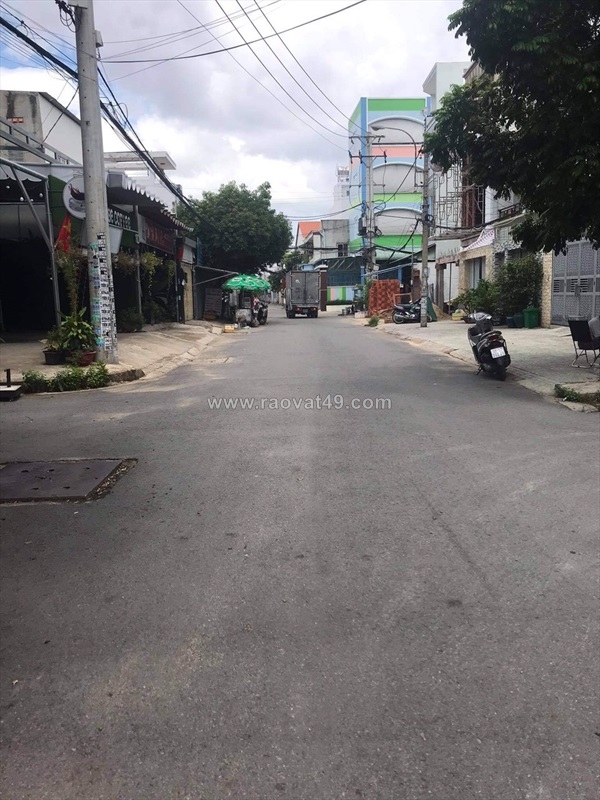 ~/Img/2025/10/ban-nha-mat-tien-duong-so-12-hiep-binh-chanh-thanh-pho-thu-duc-02.jpg