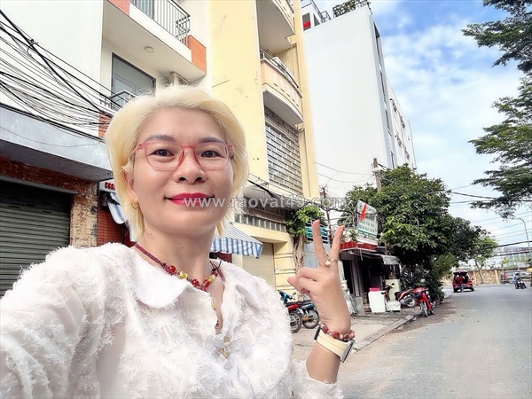 ~/Img/2025/10/ban-nha-mat-tien-kd-dnguyen-tat-thanh-quan-4-4m20m-chi-147t-gia-tot-01.jpg