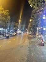 Bán nhà mặt tiền khúc hạo sơn trà 100m2, giá 10.7 tỷ, kinh doanh đỉnh, sổ hồng