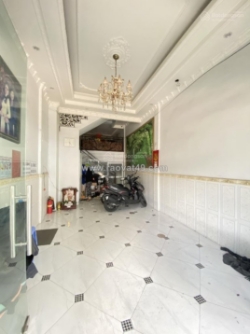 Bán nhà mặt tiền kinh doanh chợ nguyễn thị tần trung tâm q8 5 tầng btct chỉ