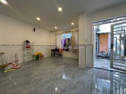 Bán nhà phú nhuận hxh 50m2 2 tầng ngang 6m 3 pn sát mt phan đình phùng 6.5 tỷ.