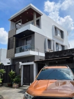 Bán nhà phường tam phú, thủ đức, tp hcm. dt 130m2, 3 tầng, 4pn, sh, giá 7.8 tỷ.