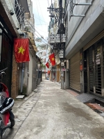 Bán nhà thanh xuân, gần oto, trường, chợ, trạm, dt63m2 5 tầng, 2 thoáng chỉ