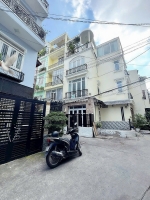 Bán siêu phẩm chị em sinh đôi - mua 1 được 2 - căn góc 2 mặt tiền hxh đ. trần