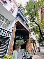 Bán tòa căn hộ dịch vụ phú đô, 45m2, 10 phòng, thu 40tr/tháng