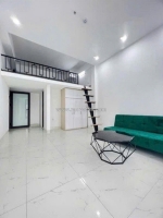 Bán tòa nhà hoàng cầu, đống đa - 110m x 9t thang máy - mt 6.1m - dòng tiền