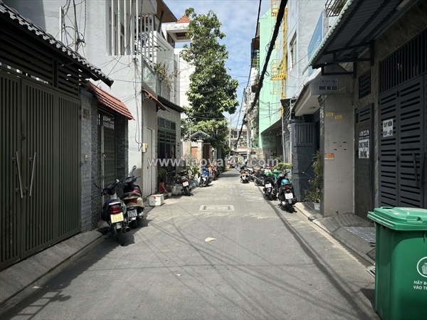 ~/Img/2025/10/can-ban-gap-nha-khu-phan-lo-phuong-14-quan-tan-binh-tp-ho-chi-minh-02.jpg