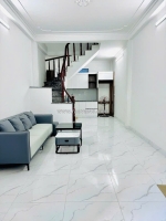 Cc bán nhà giải phóng-30m2-5t- 7.tỷ(tl mạnh) - sau 2 nhà ra đường oto tránh-