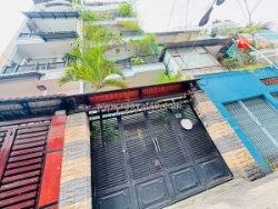 Chính chủ 1 đời xưa bán nhà 4 tầng xe hơi đậu cửa đ.trần quang diệu, quận 3 -