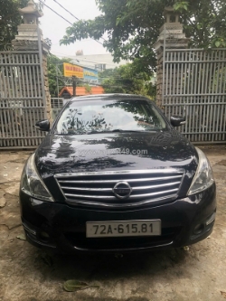 Chính chủ bán xe nissan teana sản xuất năm 2010