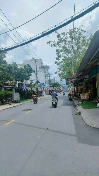 ~/Img/2025/10/chinh-chu-can-ban-gap-lo-dat-vi-tri-dep-4-x-18m-gan-duong-duong-quang-ham-p6-02.jpg