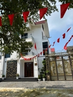 Chính chủ cho thuê biệt thự khu đô thị ngôi nhà mới (căn e46) ngay mặt đường