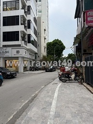 ~/Img/2025/10/chinh-chu-cho-thue-toa-nha-7-tang-mat-ngo-o-to-phuong-xuan-la-quan-tay-ho-02.jpg