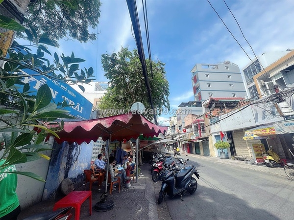 ~/Img/2025/10/chinh-chu-chua-qua-dau-tu-mat-tien-kinh-doanh-vip-nhat-duong-xom-chieu-quan-01.jpg