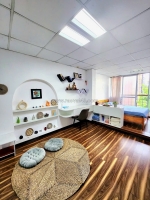 Cho thuê căn hộ tập thể trần quốc toản, 100m2 x 2 ngủ, 2 wc, 12 triệu/tháng