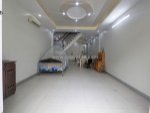 Cho thuê nhà 1 trệt 1 lầu + 1 sân thượng rộng rãi - cmt8 - phường cái khế
