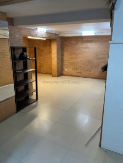 Cho thuê nhà chính chủ trong ngõ phố phan bội châu hoàn kiếm