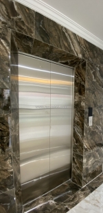 Cho thuê nhà mới, căn góc, thang máy, 95m2_ 5t; vỉa hè, đào tấn-32 tr