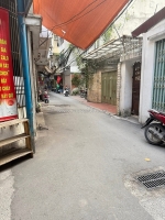 Cho thuê nhà nguyên căn ngõ 62 nguyễn trãi, 25m² x 3 tầng, 2pn, 2 wc, 8 triệu