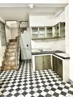 Cho thuê phòng trọ ngõ 217 yên hòa, vị trí trung tâm, gần chợ, vô vàn tiện ích.