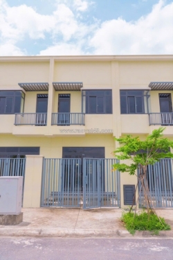 Chốt ngay – nhà phố 1,7 tỷ sổ riêng – trung tâm kcn