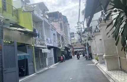 ~/Img/2025/10/chu-dinh-cu-ban-gap-nha-q3-dt-110m2-7x15m-20m-ra-mat-tien-khai-thac-chdv-01.jpg