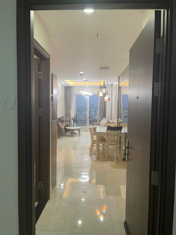 ~/Img/2025/10/chu-nha-can-ban-gap-cc-blue-sky-q2-68m2-2pn2wc-gia-25ty-da-bao-gom-bao-01.jpg