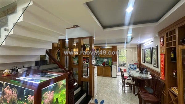 ~/Img/2025/10/co-hoi-vang-nha-5-tang-5pn-hem-thanh-loc-37-q12-dt-81m2-so-hong-rieng-02.jpg