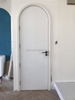 Cửa vòm composite tại diên khánh 2