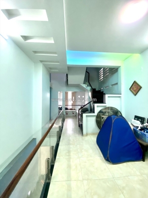 Cực hiếm! nhà mới 3 tầng trung tâm tăng nhơn phú b – 65m2 - 4pn, hẻm xe hơi, –