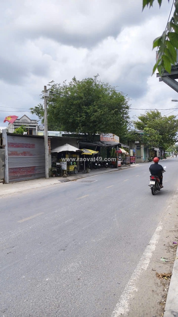~/Img/2025/10/dat-khung-3700m-mat-tien-nhua-thoi-tam-thon-hoc-mon-gia-chi-3798-ty-02.jpg
